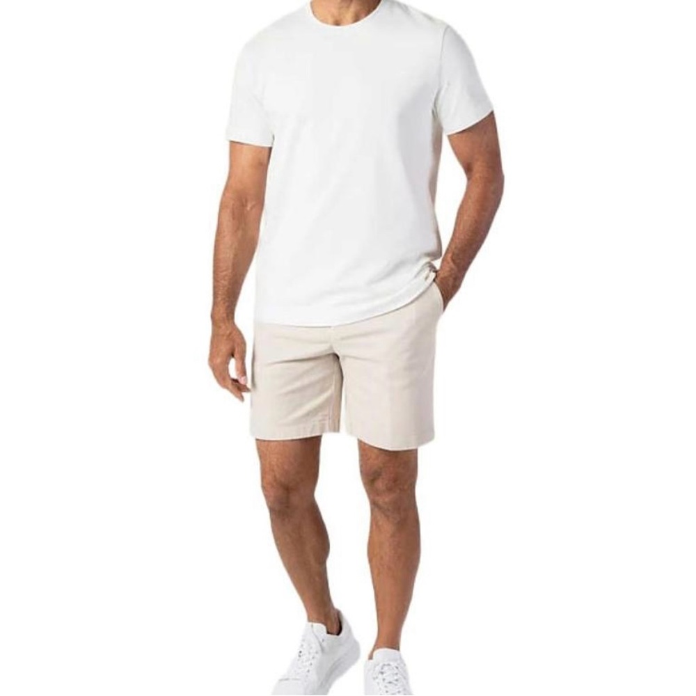 Robert Talbott Carmel Men’s Douglas Chino Shorts 34 Waist Cream 100% Cotton Golf